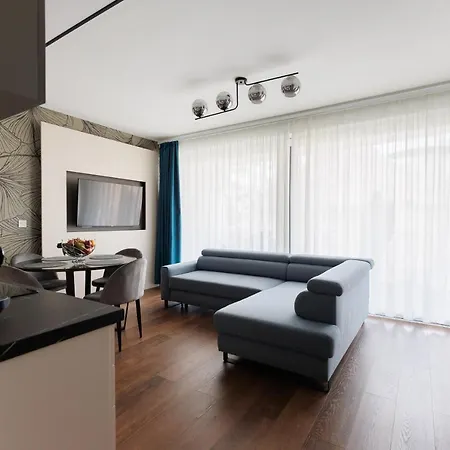 Bauhaus Wellness 102 Daire Siofok
