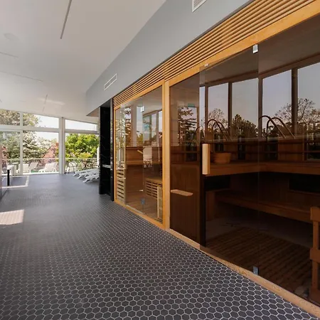 Bauhaus Wellness 102 Daire Siofok