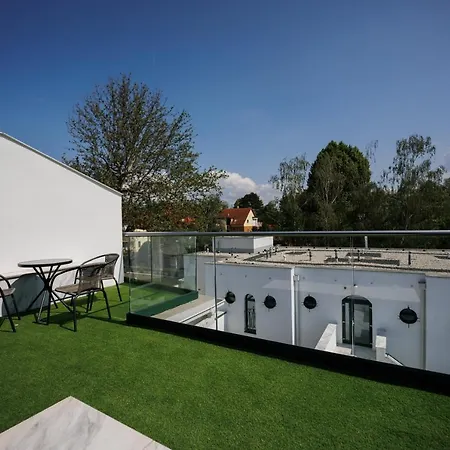 Apartment Bauhaus Wellness 102 *